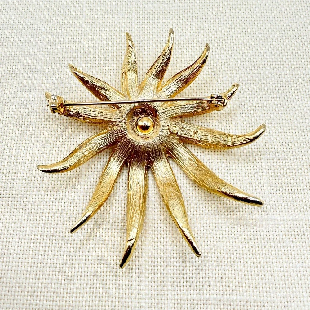Vintage Big BSK Gold Tone Flower Brooch Pin
